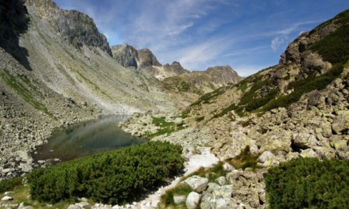 SłOWACJA / Wysokie Tatry, / Szlak do Schroniska Zbójnickiego. / W Dolinie Staroleśnej.