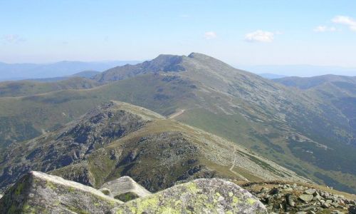 Zdjecie SOWACJA / Niskie Tatry / na szlaku turystycznym / Niskie Tatry w Dumbierem w tle