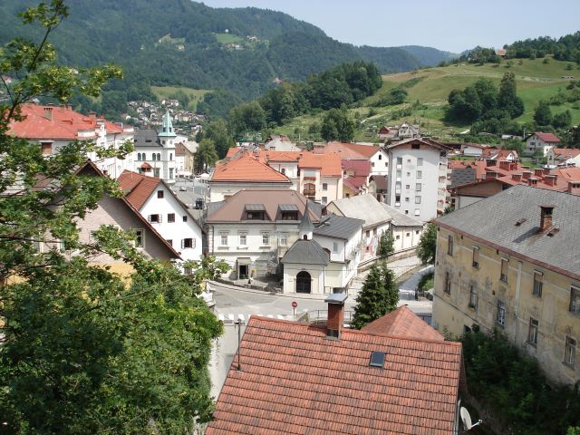 Zdjęcia: Idrija, Gorycja, Panorama Idriji, SłOWENIA Zdjęcia: Idrija, Gorycja, Panorama Idriji, SłOWENIA
