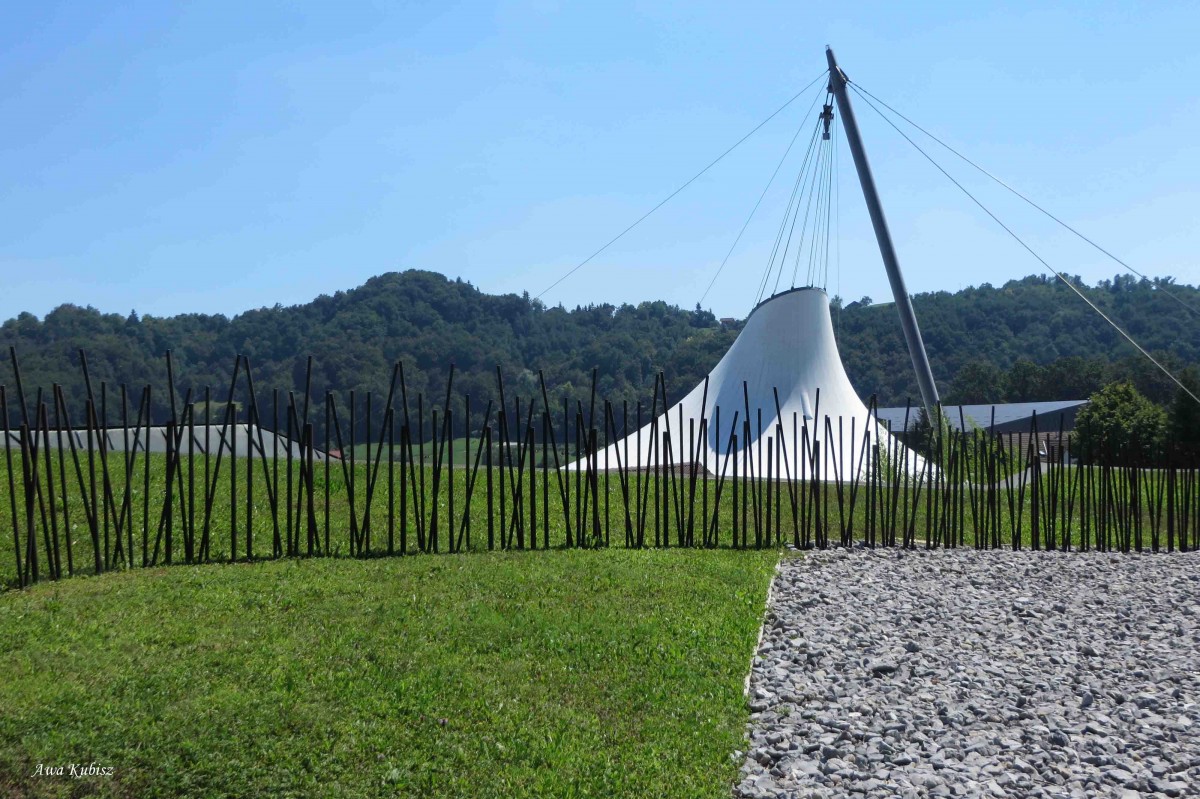 Zdjęcia: Olimje, Słowenia Wschodnia, Terme Olimje - dach nad basenami, SłOWENIA Zdjęcia: Olimje, Słowenia Wschodnia, Terme Olimje - dach nad basenami, SłOWENIA
