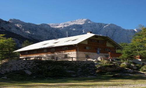 Zdjęcie SłOWENIA / Alpy Julijskie / pod Triglawem / schronisko