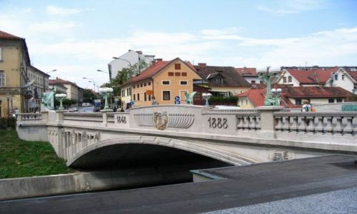 Zdjęcie SłOWENIA / Europa / Ljubljana / Most Smoka