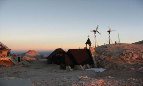 Zdjęcie SłOWENIA / Triglavski Narodni Park / Triglavski Dom / Alpy Julijskie