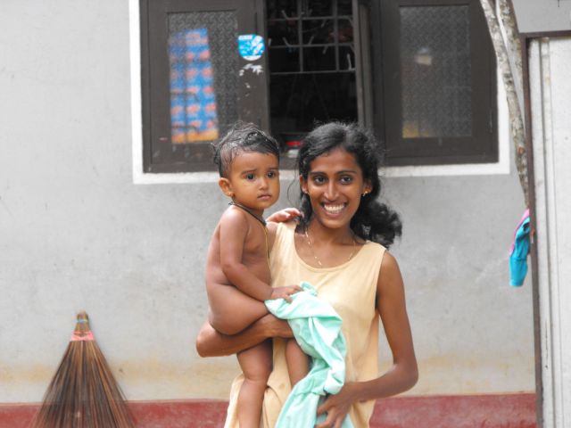 Zdjęcia: kobieta z Balapitya, Balapitya, lankijski usmiech, SRI LANKA Zdjęcia: kobieta z Balapitya, Balapitya, lankijski usmiech, SRI LANKA