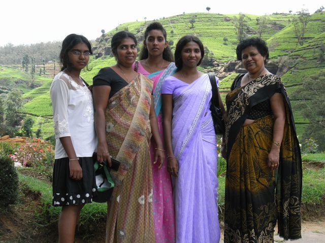 Zdjęcia: Mackwoods Tee Centre, Uva, Rodzinna wycieczka, SRI LANKA Zdjęcia: Mackwoods Tee Centre, Uva, Rodzinna wycieczka, SRI LANKA
