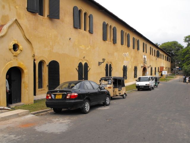 Zdjęcia: st.miasto, Galle, pokolonialne pamiątki, SRI LANKA Zdjęcia: st.miasto, Galle, pokolonialne pamiątki, SRI LANKA