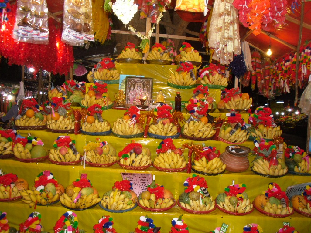 Zdjęcia: KATARAGAMA, KATARAGAMA, DARY OFIARNE, SRI LANKA Zdjęcia: KATARAGAMA, KATARAGAMA, DARY OFIARNE, SRI LANKA