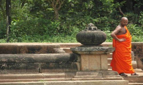 Zdjecie SRI LANKA / A / Annuradhapura ruiny staroynej stolicy / Sri Lanka - Smaki Cejlonu Konkurs