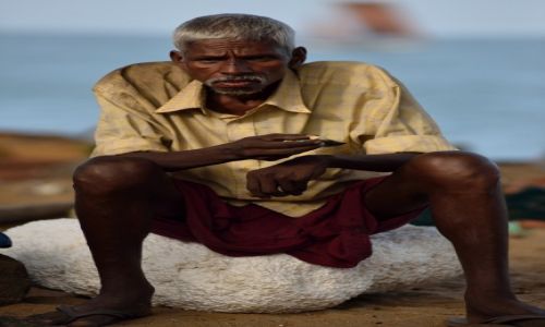 Zdjcie SRI LANKA / HAMBANTOTA / TANGALLE / Lankijscy rybacy - odpoczynek po pracy