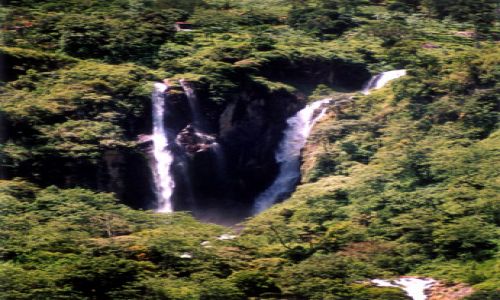 Zdjęcie SRI LANKA / Hill Country / góry / Wodospady