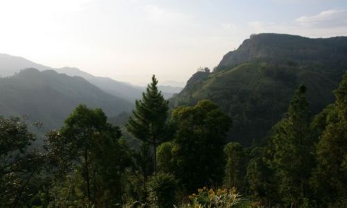 Zdj�cie SRI LANKA / brak / Ella / Widok na gore City