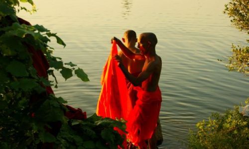 Zdjęcie SRI LANKA / Pulanawura / Pulanawura / Pranie