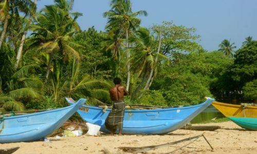 Zdjęcie SRI LANKA / Tanngale / Tanngale / Szykuje  łódz