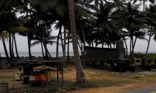 Zdjęcie SRI LANKA / Hikkaduwa / tereny po tsunami 2004 roku / tereny po tsunami 2004