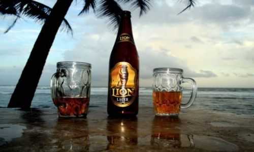 Zdjcie SRI LANKA / - / Madiha Beach / Lion Beer
