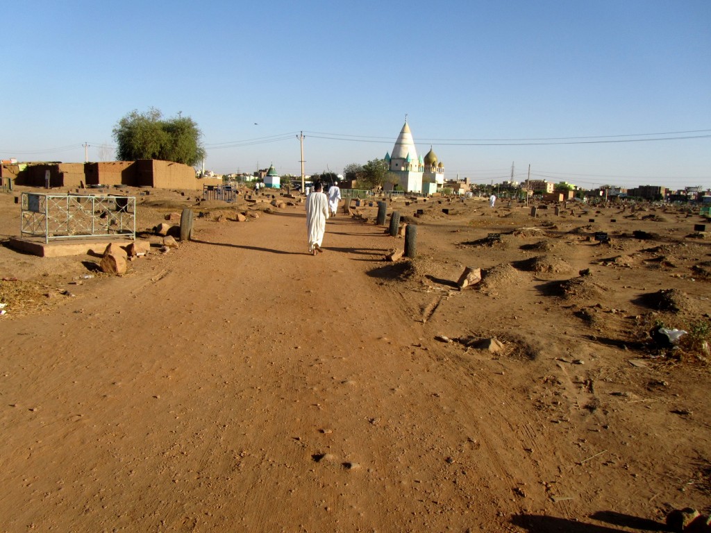 Zdjęcia: CHARTUM, AFRYKA, SUDAN - MARSZ DERWISZOW W STOLICY CHARTUM, SUDAN Zdjęcia: CHARTUM, AFRYKA, SUDAN - MARSZ DERWISZOW W STOLICY CHARTUM, SUDAN