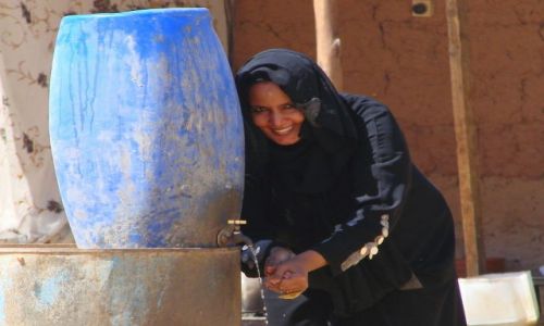 Zdjęcie SUDAN / Karima / Karima  / Myjcie  się dziewczyny