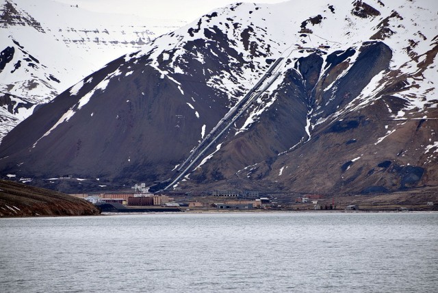Zdj cia: Pyramiden, Isfjorden, Pyramiden, SVALBARD Zdj cia: Pyramiden, Isfjorden, Pyramiden, SVALBARD