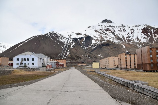 Zdj cia: Pyramiden, Isfjorden, Pyramiden, SVALBARD Zdj cia: Pyramiden, Isfjorden, Pyramiden, SVALBARD
