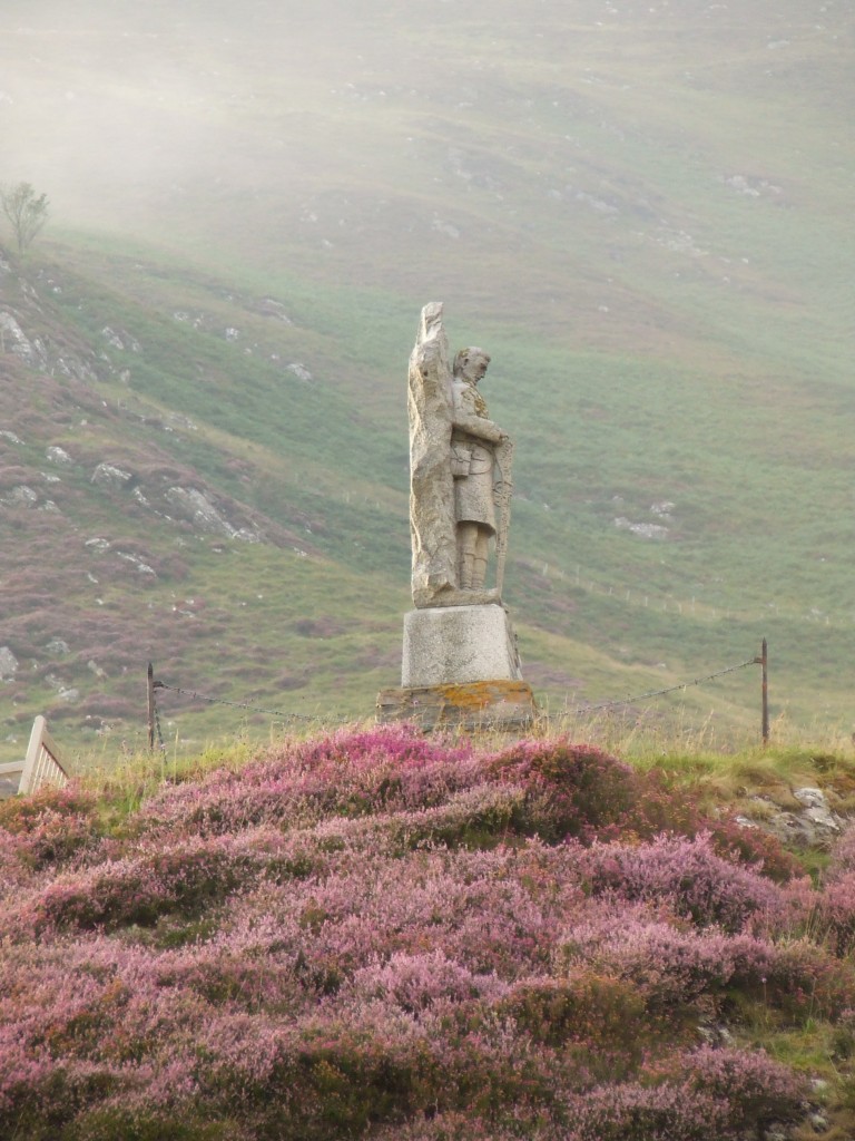 Zdjęcia: Gdzieś w Highland, Pół- zachodnia Szkocja , Ku pamięci poległych żołnierzy , SZKOCJA Zdjęcia: Gdzieś w Highland, Pół- zachodnia Szkocja , Ku pamięci poległych żołnierzy , SZKOCJA