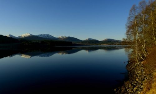 Zdjęcie SZKOCJA / Highlands / Loch Garry / Lustro