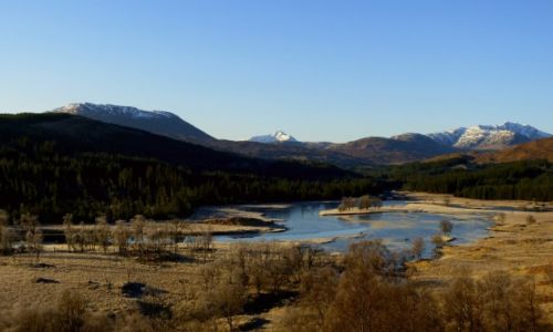 Zdjęcie SZKOCJA / Highlands / Dolina Garry / Mroźny poranek w dolinie