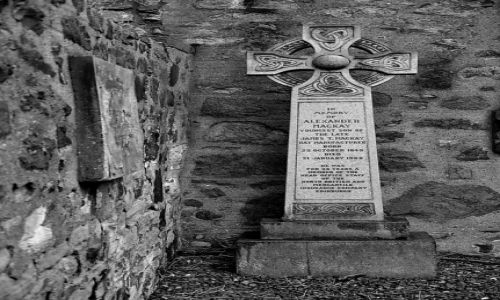 Zdjęcie SZKOCJA / Edynburg / Old Calton Hill Cemetery / Krzyż