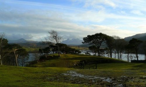 Zdjcie SZKOCJA / Skye / Portree / Pasmo Cuillins na horyzoncie