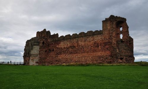 Zdjcie SZKOCJA / East Lothian / niedaleko od North Berick / Tantallon Castle