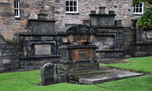 Zdjcie SZKOCJA / Edynburg / Edynburg-Greyfriars Kirkyard / Niasto umarych