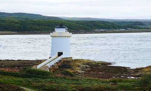 SZKOCJA / Wyspa Skye / Skye Bridge / Latarnia morska