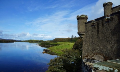 Zdjcie SZKOCJA / Wyspa Skye  / Dunvegan / Podzamcze