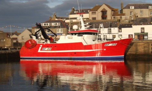 Zdjcie SZKOCJA / Pnocna Szkocja / Port w Macduff / Kuter