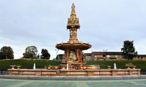 Zdjcie SZKOCJA / Glasgow / Paac Ludowy / Doulton Fountain