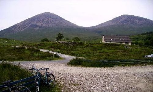 SZKOCJA / Hebrydy Wewntrzne / Isle of Skye / Czerwone Cuillinsy