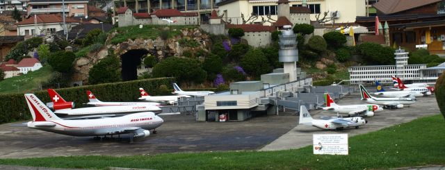 Zdjęcia: swiss miniatur, Lugano, lotnisko......, SZWAJCARIA Zdjęcia: swiss miniatur, Lugano, lotnisko......, SZWAJCARIA
