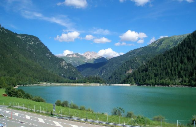 Zdjęcia: E43, Zurich, górskie jezioro, SZWAJCARIA Zdjęcia: E43, Zurich, górskie jezioro, SZWAJCARIA