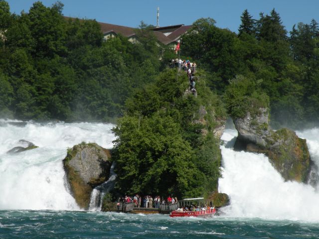 Zdjęcia: Rheinfall, Granica Kantonow Szafuza i Zurich, Moje wedrowanie, SZWAJCARIA Zdjęcia: Rheinfall, Granica Kantonow Szafuza i Zurich, Moje wedrowanie, SZWAJCARIA