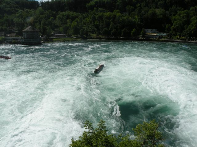 Zdjęcia: Rheinfall, Granica Kantonow Szafuza i Zurich, Moje wedrowanie, SZWAJCARIA Zdjęcia: Rheinfall, Granica Kantonow Szafuza i Zurich, Moje wedrowanie, SZWAJCARIA