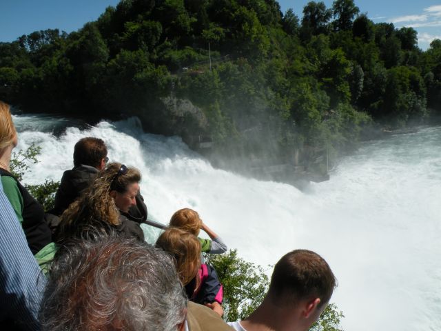 Zdjęcia: Rheinfall, Granica Kantonow Szafuza i Zurich, Moje wedrowanie, SZWAJCARIA Zdjęcia: Rheinfall, Granica Kantonow Szafuza i Zurich, Moje wedrowanie, SZWAJCARIA