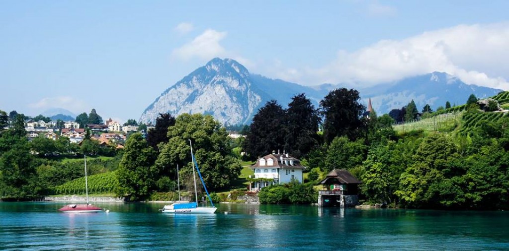 Zdjęcia: Thun, kanton Berno, Jezioro Thun, SZWAJCARIA Zdjęcia: Thun, kanton Berno, Jezioro Thun, SZWAJCARIA
