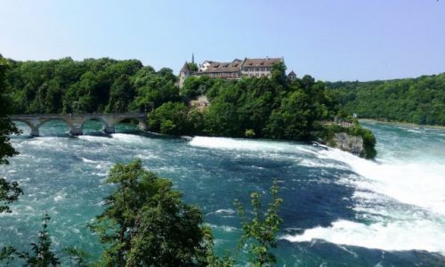 Zdjecie SZWAJCARIA / kanton Szafuza / okolice Schaffhausen / zamek Laufen nad Rhine Falls