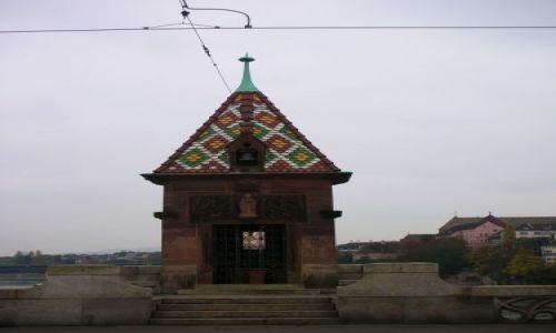 Zdjecie SZWAJCARIA / brak / basel / miasto w stylu rom-got