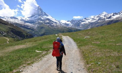 Zdjecie SZWAJCARIA / Alpy / Zermatt / U stp Matterhornu