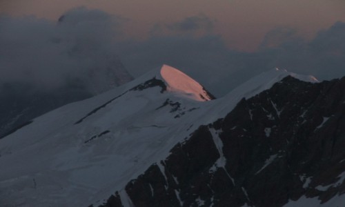 Zdjecie SZWAJCARIA / Zermatt / przecz Zwillingsjoch / wschd soca na Castorze