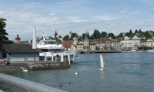 Zdjcie SZWAJCARIA / Kanton Lucerna / Lucerna / . Lucerna ley nad jeziorem Czterech Kantonw