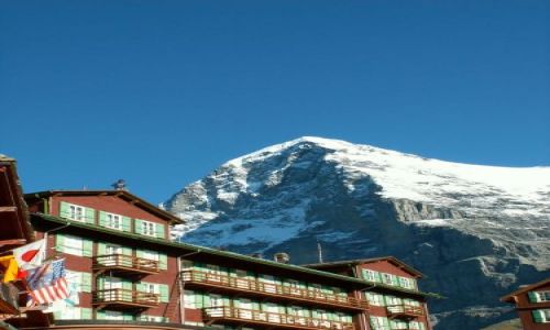 Zdjecie SZWAJCARIA / brak / Kleine Scheidegg 2061m / Alpinista wysokodachowy