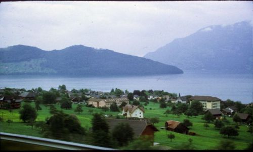 Zdj�cie SZWAJCARIA / szwajcaria / jeizoro lemanskie / nad jeziorem lemanskim