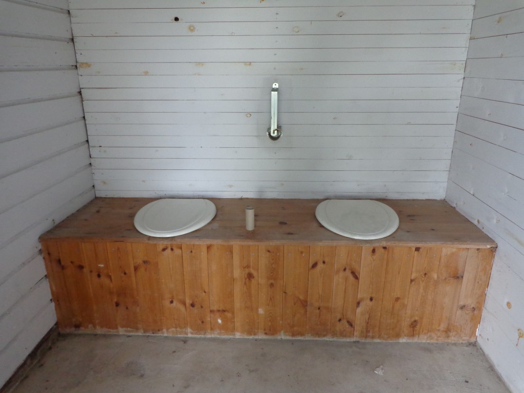Zdjęcia: WC, Gotlandia., Rowerem po Olandii, Gotlandii, Faro i Płówyspie Skandynawskim kawałek., SZWECJA Zdjęcia: WC, Gotlandia., Rowerem po Olandii, Gotlandii, Faro i Płówyspie Skandynawskim kawałek., SZWECJA