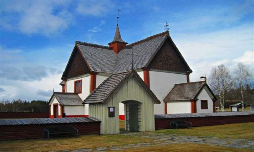 Zdjecie SZWECJA / JAMTLAND / ALVROS / KOCIӣ W ALVROS
